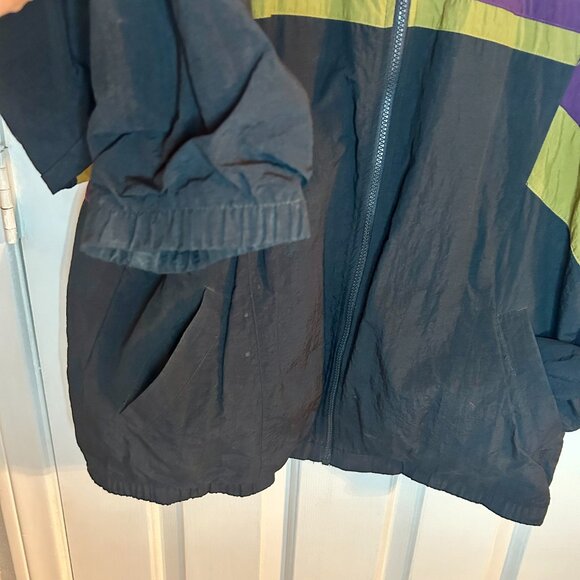 Vintage Varsity Style Windbreaker - Picture 4 of 8